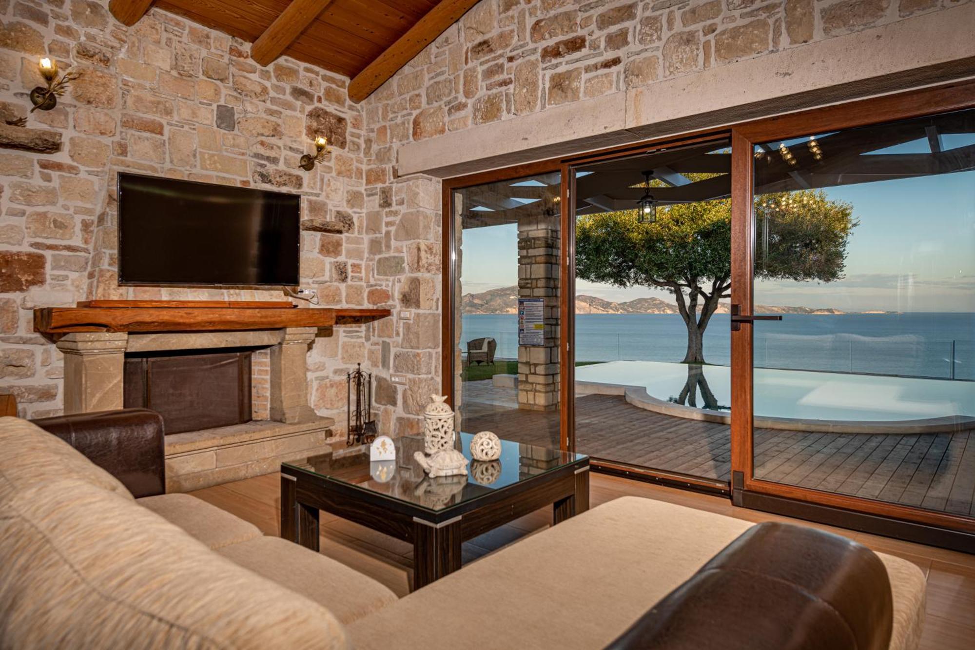 Kymaros Villas Keri Room photo